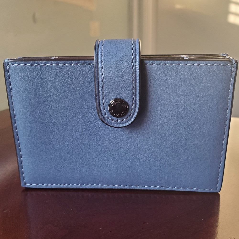 NWT COACH
